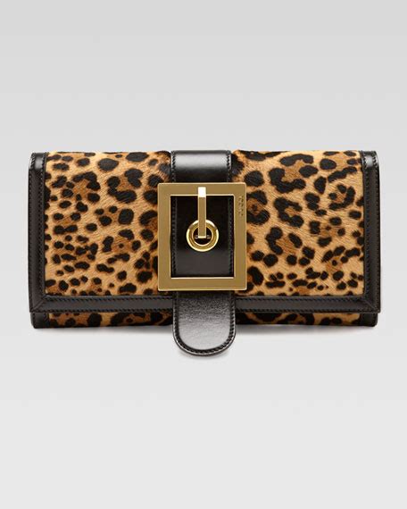 gucci lady buckle clutch